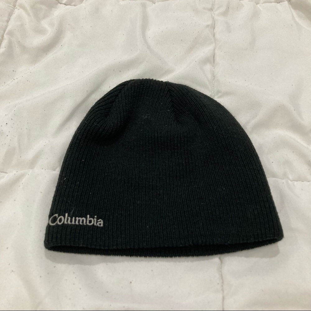 columbia beanie